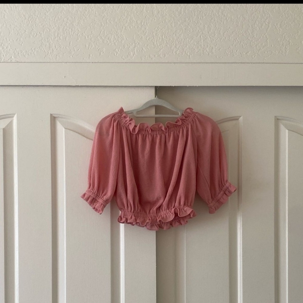 Express Blush Ruffle Top. Size XS - Picture 3 of 6